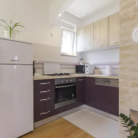 Kuca Za Odmor 111a بيت للعطل